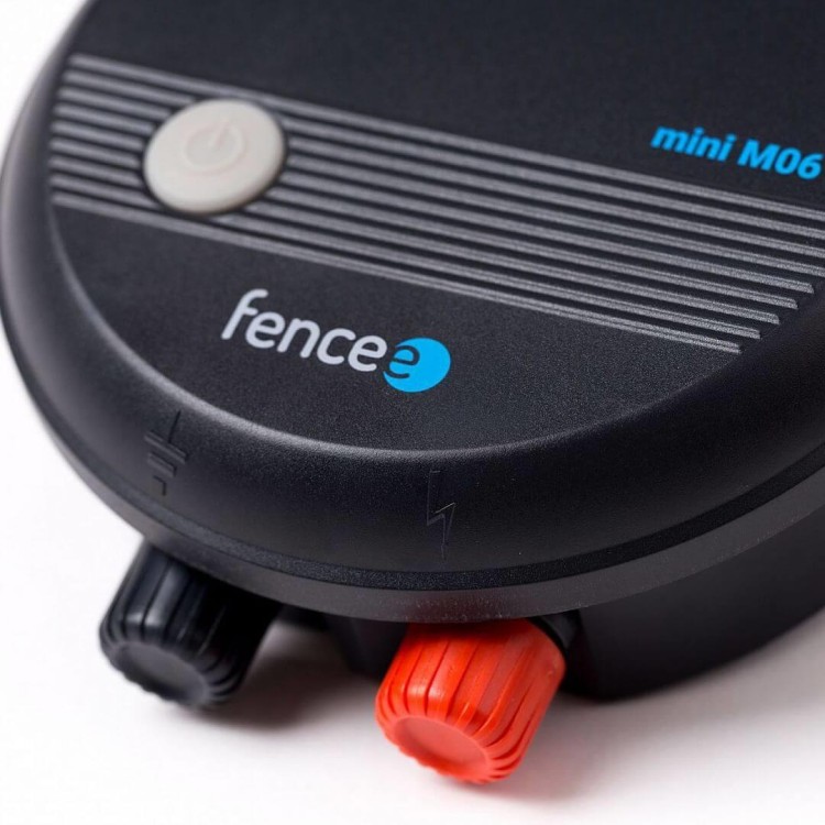FENCEE mini M10 Ohradníkový zdroj