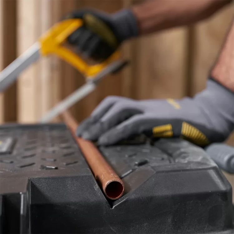STANLEY STST33090-1 Pojízdný box na nářadí se západkou