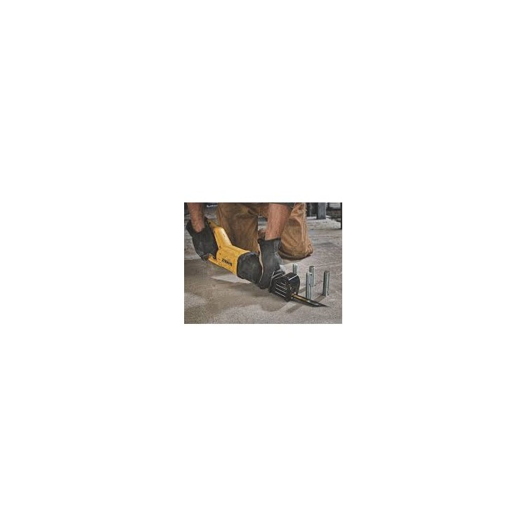 DEWALT DWE305PK Pila mečová