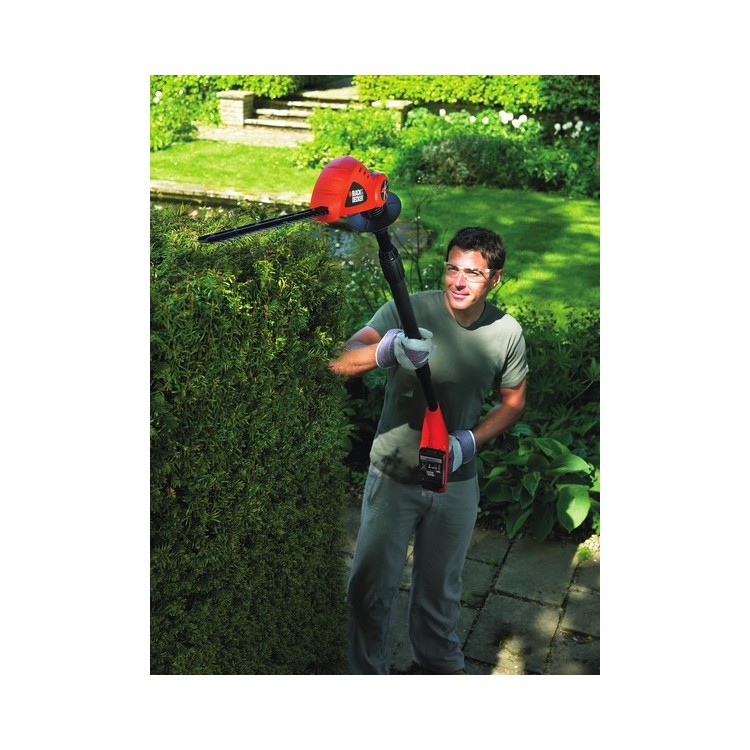 BLACK&DECKER GTC1843L20 aku 18V/2Ah teleskopické nůžky na živý plot