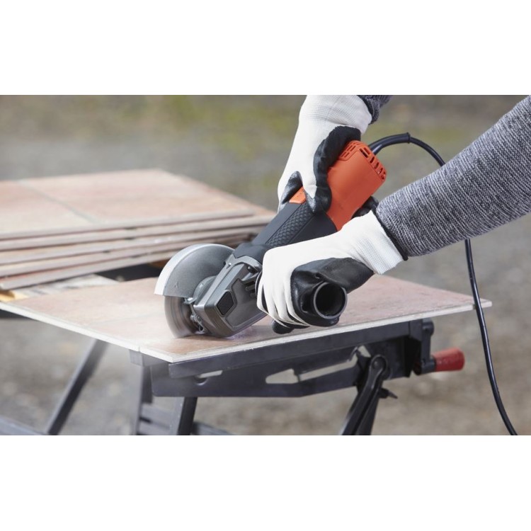 Black&Decker BEG220 Bruska úhlová 125mm 900W
