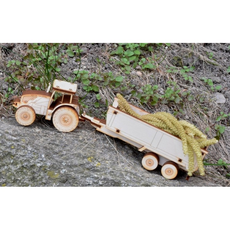 Model malý Zetor Crystal s vlekem stavebnice