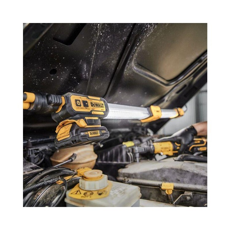 DeWALT DCL045 Skládací LED světlo s uchycením na kapotu