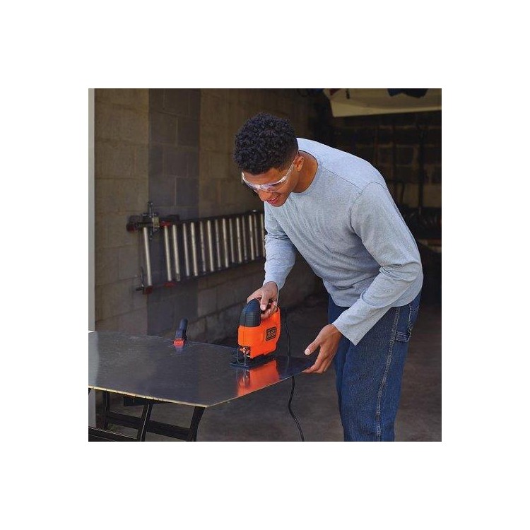 BLACK&DECKER KS701PEK Pila přímočará 520W s regulací otáček vč. kufru