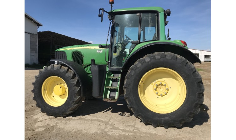Traktor John Deere 6920S