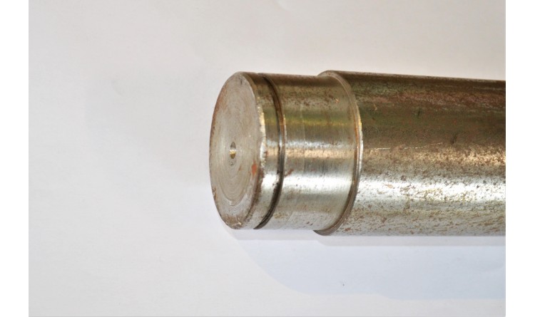 Fortschritt E512 9-8 Hřídel mláticího bubnu E512