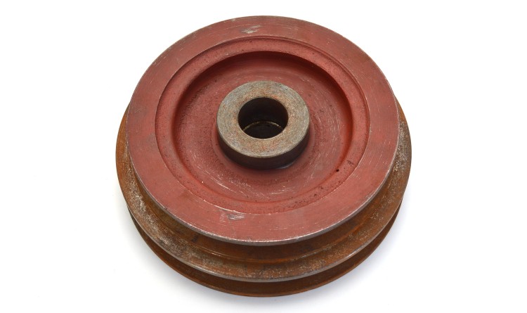 Řemenice klínová-dvojitá-4-díry N.typ