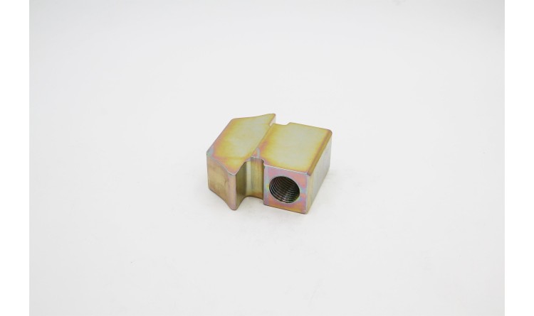 Doraz nastavení otoče pravý