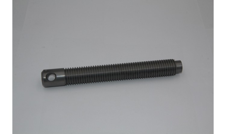 Šroub nastavení Rd24x1/8-6h L=198mm