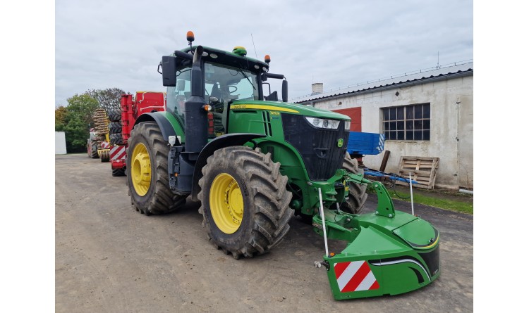Traktor John Deere 7270R