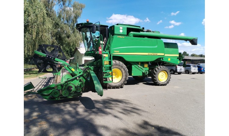 Sklízecí mlátička T660HM