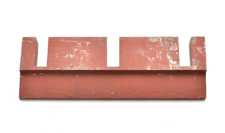 Přidržovač přední