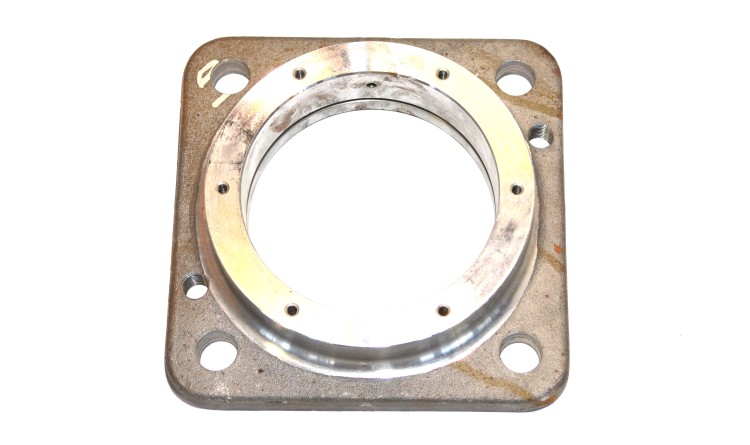 Domeček na ložisko spodního šneku