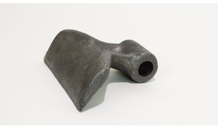 Kladivo mulčovače, pr. díry 20,5 mm