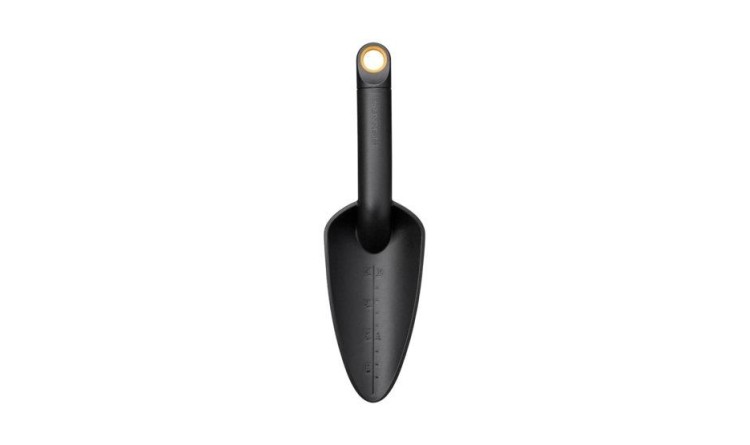 FISKARS 1071899 Lopatka 82mm Solid
