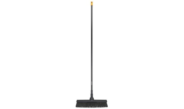 FISKARS Solid 1025926 Univerzální koště L