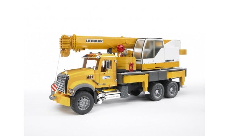 Mack Granite Liebherr jeřáb Bruder 02818
