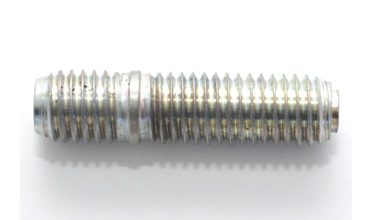 Šroub M10x28
