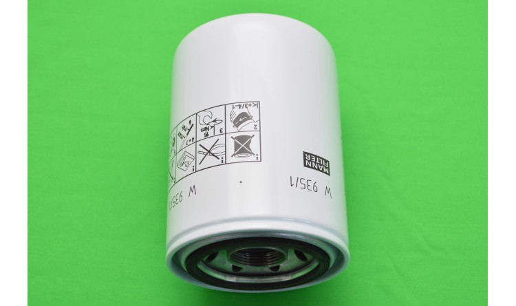 Olejový filtr MANN W 935/1