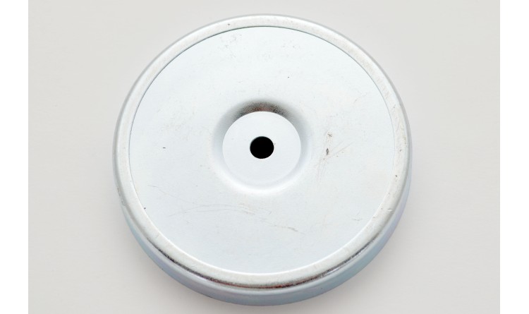 Magnet pro skupinové svítilny