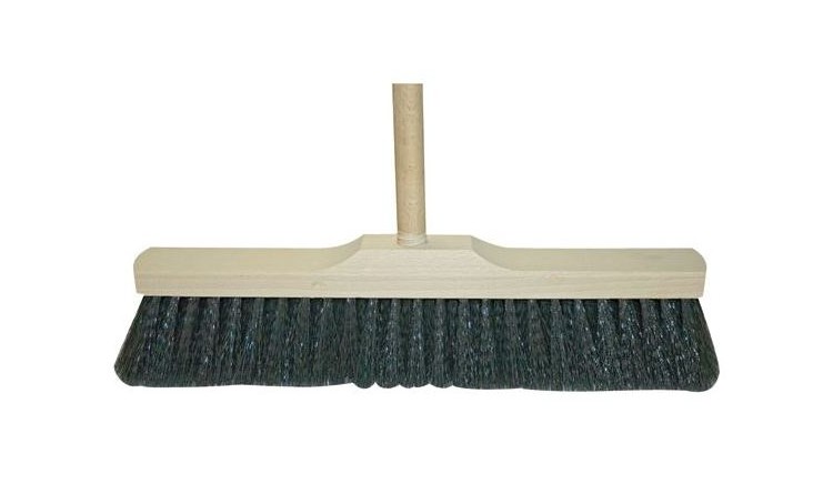 Smeták dřevěný 30 cm s násadou