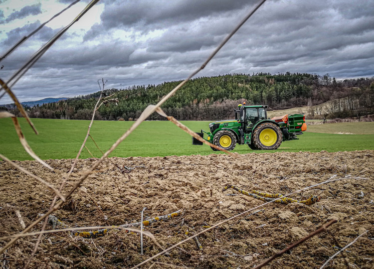 John Deere navigace SF 6000