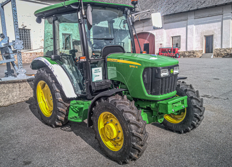 John Deere 5050E - Malý Velký Traktor