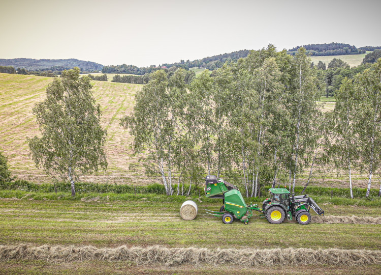 Lis John Deere  V451M