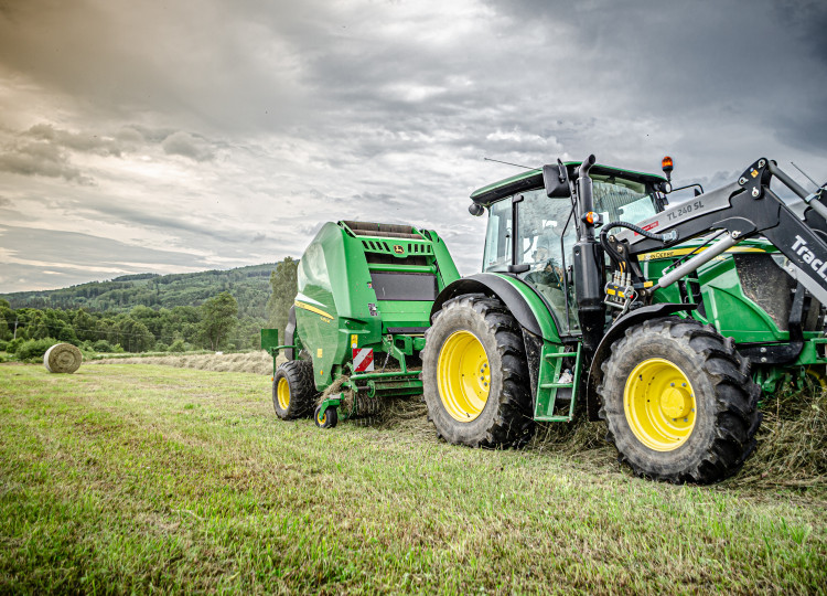 Lis John Deere  V451M