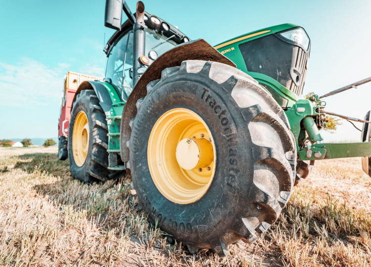 Jak správně vybrat zemědělskou pneumatiku?