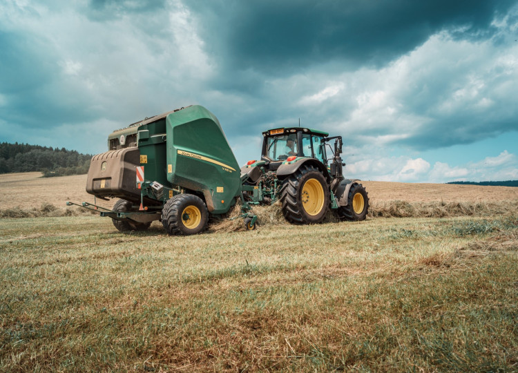 John Deere 6 120 M