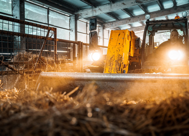 Váš příběh: Dieci Mini Agri 26.6 na farmě Strážný.