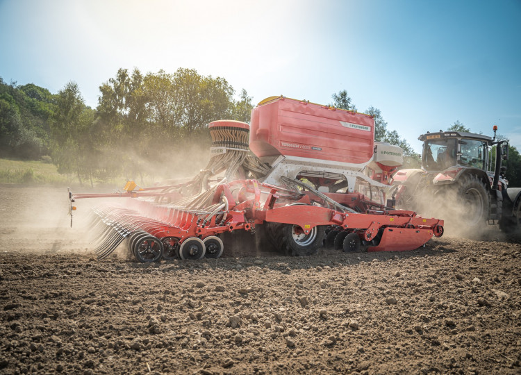 Pöttinger Terrasem V 6000 Fertilizer | 39. díl Agrozet od A do Zet