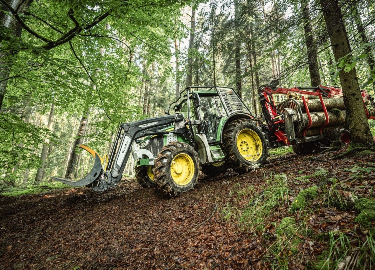 Vyvážecí vlek KRPAN s lesní nástavbou John Deere | 46. díl Agrozet od A do Zet