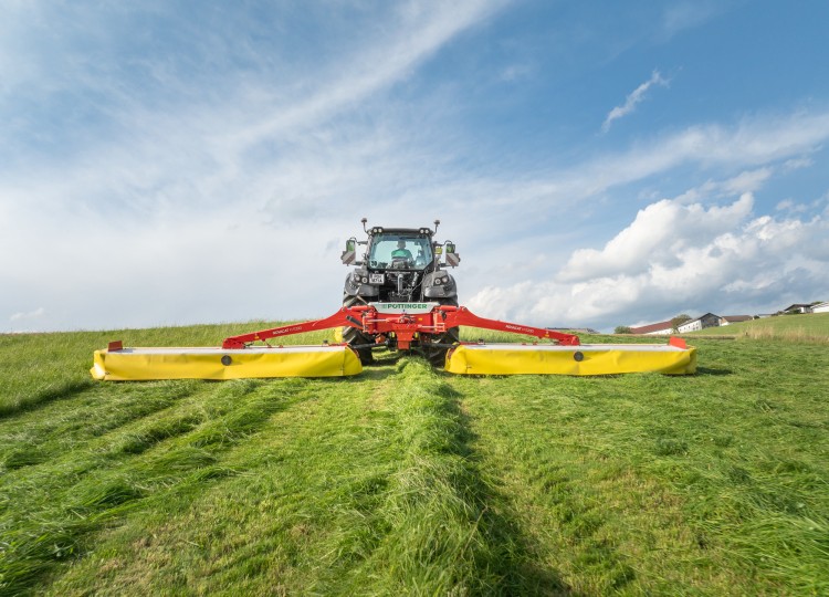 Pöttinger NOVACAT H – Nová dimenze žacích kombinací