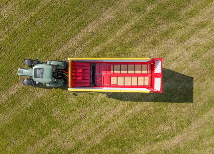 Pöttinger JUMBO 5000: Nová generace senážních vozů nastavuje laťku výš