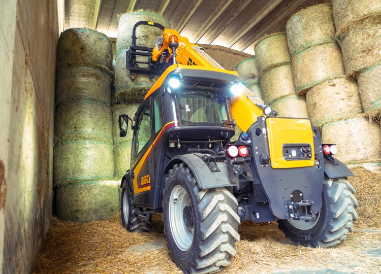Dieci Agri Farmer 30.7 & 34.7: Dva siláci pro každodenní práci na farmě