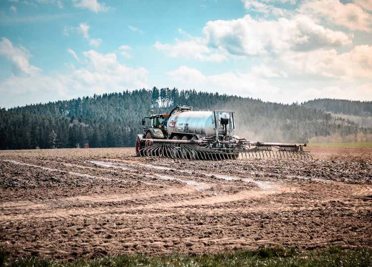 Fliegl – aplikace kejdy, digestátu a močůvky