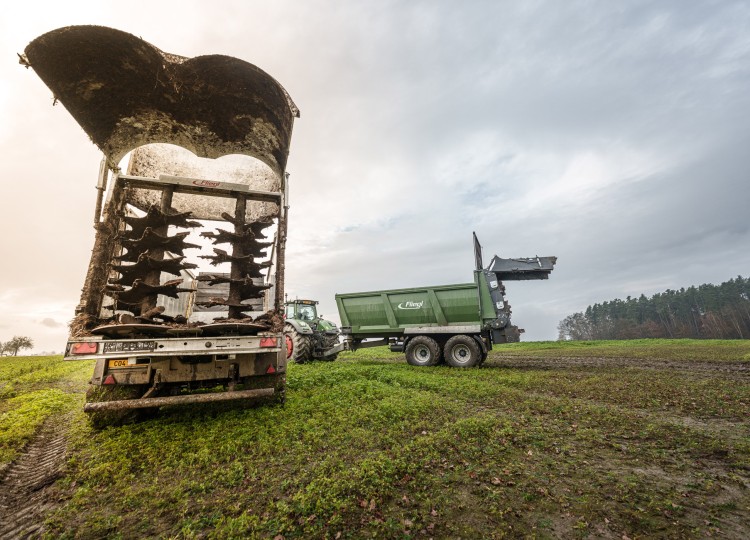 Fliegl – aplikace kejdy, digestátu a močůvky