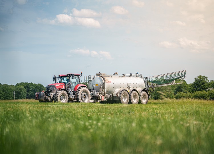 Fliegl cisterny a příslušenství: Moderní řešení pro efektivní hospodaření s kejdou