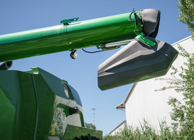 John Deere T6 700 – výkonný a inteligentní kombajn pro moderní sklizeň