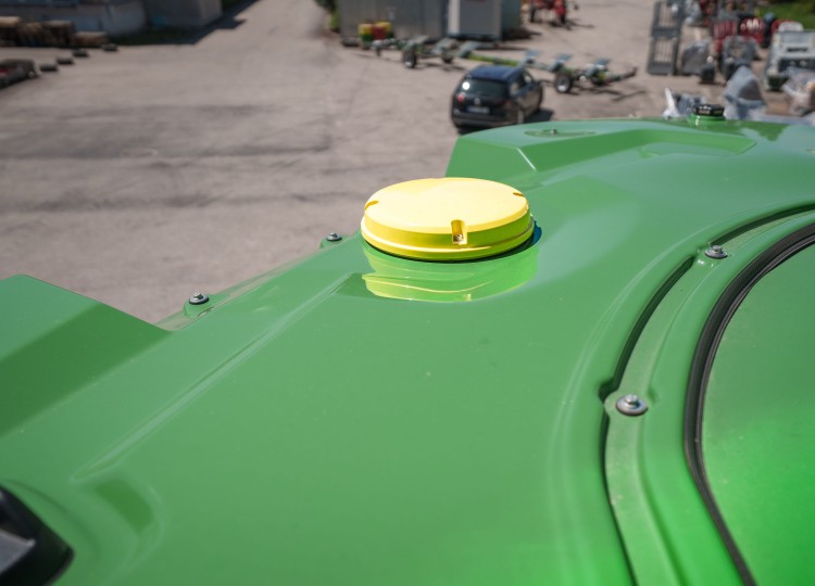 John Deere T6 700 – výkonný a inteligentní kombajn pro moderní sklizeň
