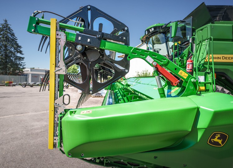 John Deere T6 700 – výkonný a inteligentní kombajn pro moderní sklizeň