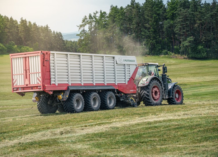 Pöttinger JUMBO 8540 | 57. díl Agrozet od A do Zet