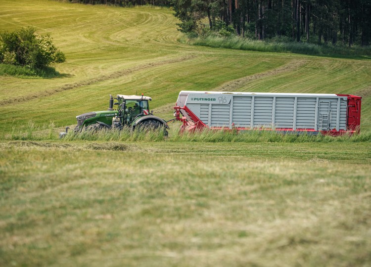 Pöttinger JUMBO 8540 | 57. díl Agrozet od A do Zet