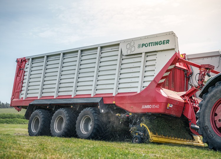 Pöttinger JUMBO 8540 | 57. díl Agrozet od A do Zet