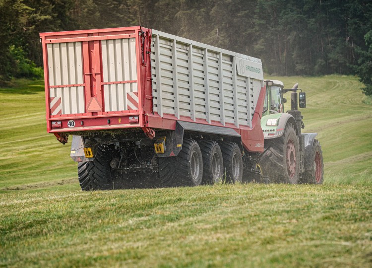 Pöttinger JUMBO 8540 | 57. díl Agrozet od A do Zet