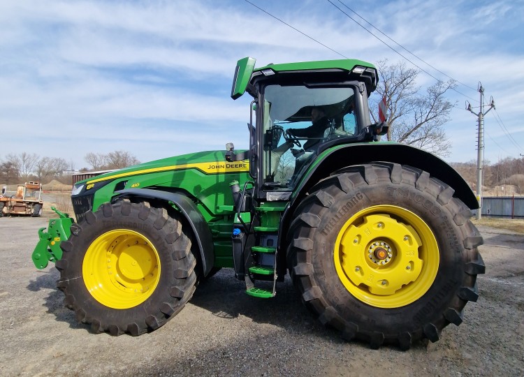 John Deere 8R 410 v ZD “Údolí” Olešná