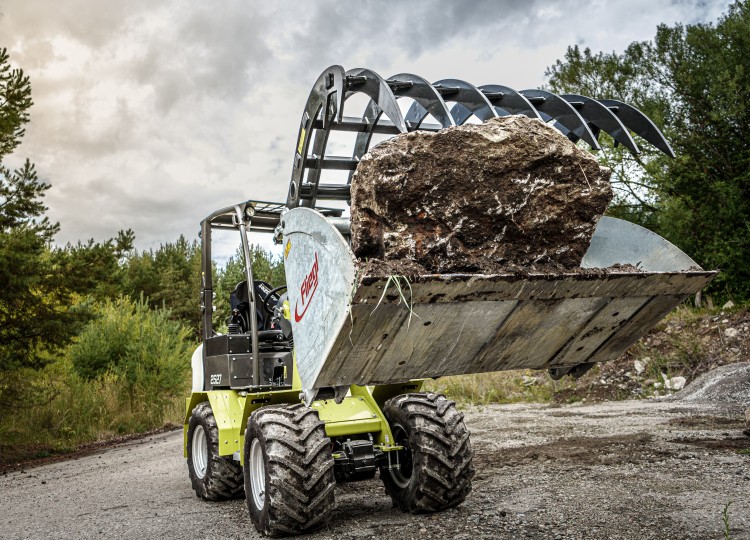 Fliegl 25–27 a příslušenství Fliegl | 65. díl Agrozet od A do Zet