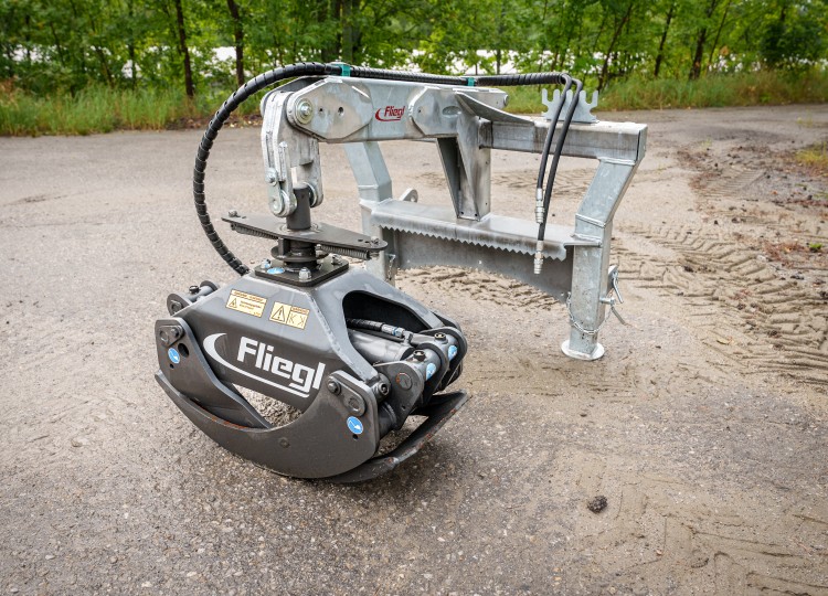 Fliegl 25–27 a příslušenství Fliegl | 65. díl Agrozet od A do Zet